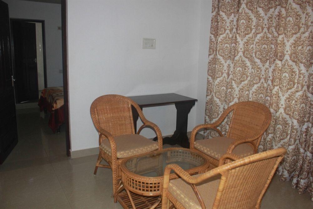 Palm Beach Resort, Alleppey Alappuzha Екстериор снимка